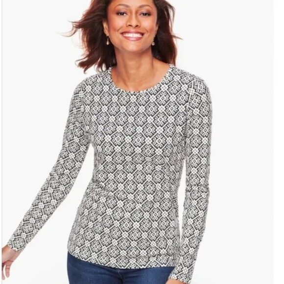 NWT The Talbots Tee Sz 1XP Black White Long Sleeve Crewneck Top Aztec Geometric - Picture 6 of 10
